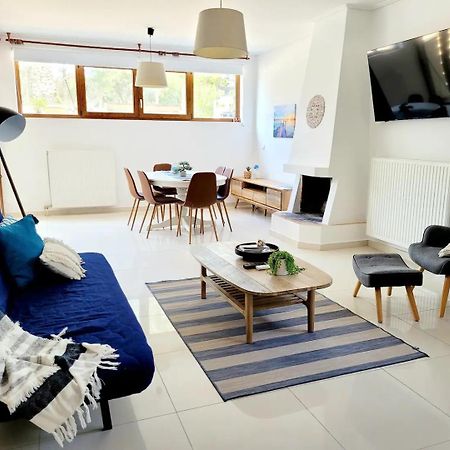 Riviera Paradiso Agia Marina  Екстериор снимка